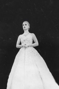 Eva Perón’s Iconic 1951 Dior Gown – The Dresstorian