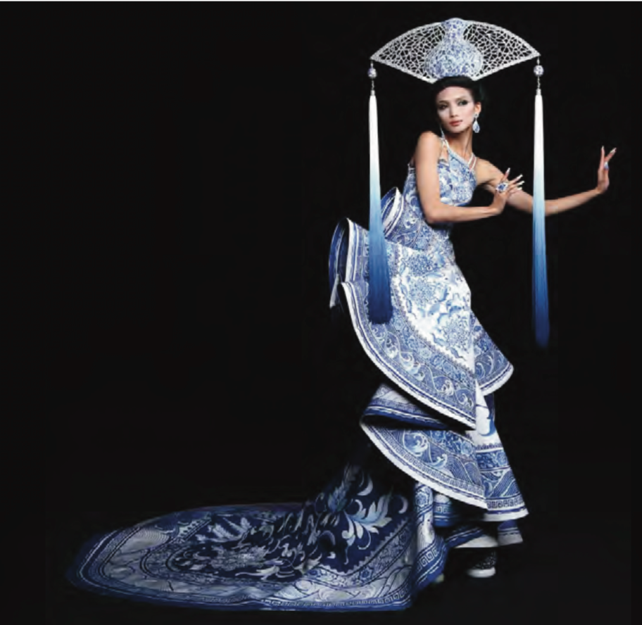 Guo Pei’s “Blue and Porcelain” gown